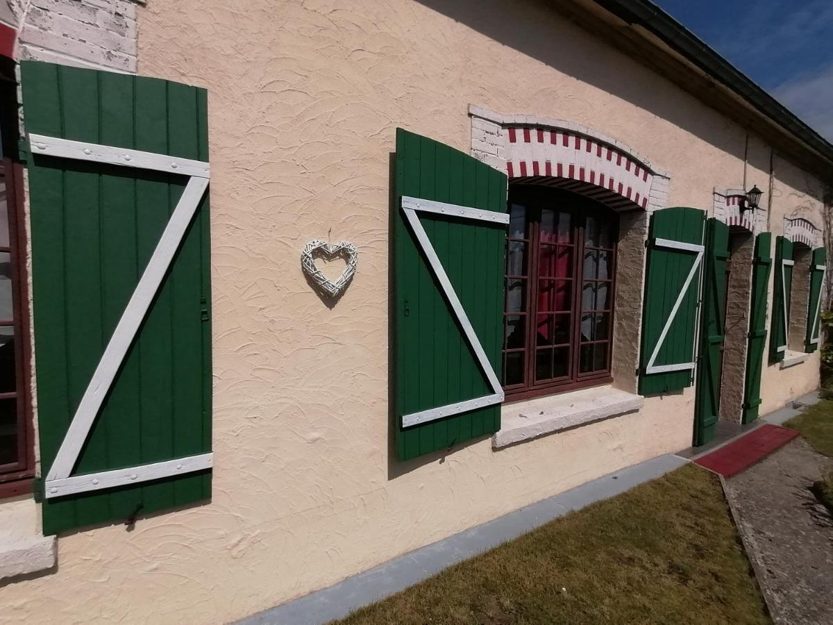 Вилла La Cle Des Champs Longueval Экстерьер фото